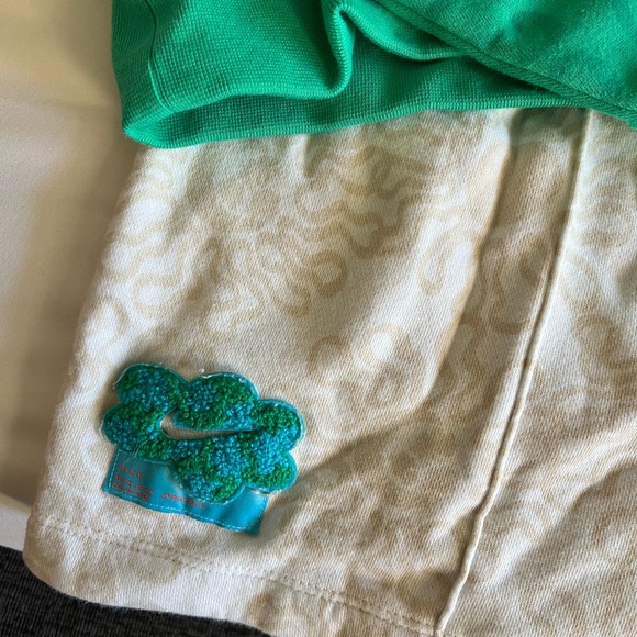 Nike Uphoria Sweatshirt and Short set - Green/Blue - Picture 3 of 5